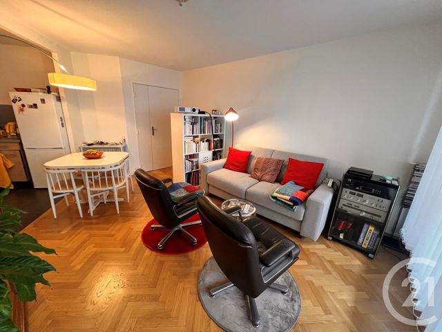 Appartement F2 à vendre - 2 pièces - 45.1 m2 - PARIS - 75020 - ILE-DE-FRANCE - Century 21 Pyrénées